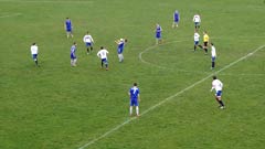 Детаљ са утакмице Трстеник ППТ–Раднички (П) 0:0; по лошем терену играчи задовољили, голмани одушевили; Трстеник 12. март 2016. год. (Кликни за већу фотографију) ts_fkts_rdnp_0-0_s